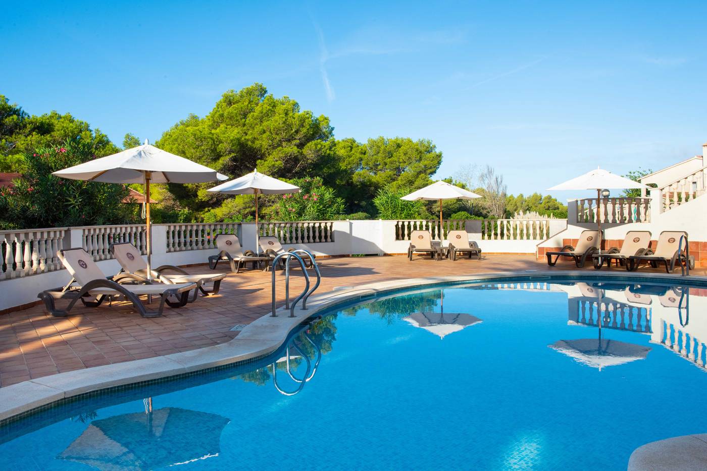 Valentin-Son-Bou-Pool-5