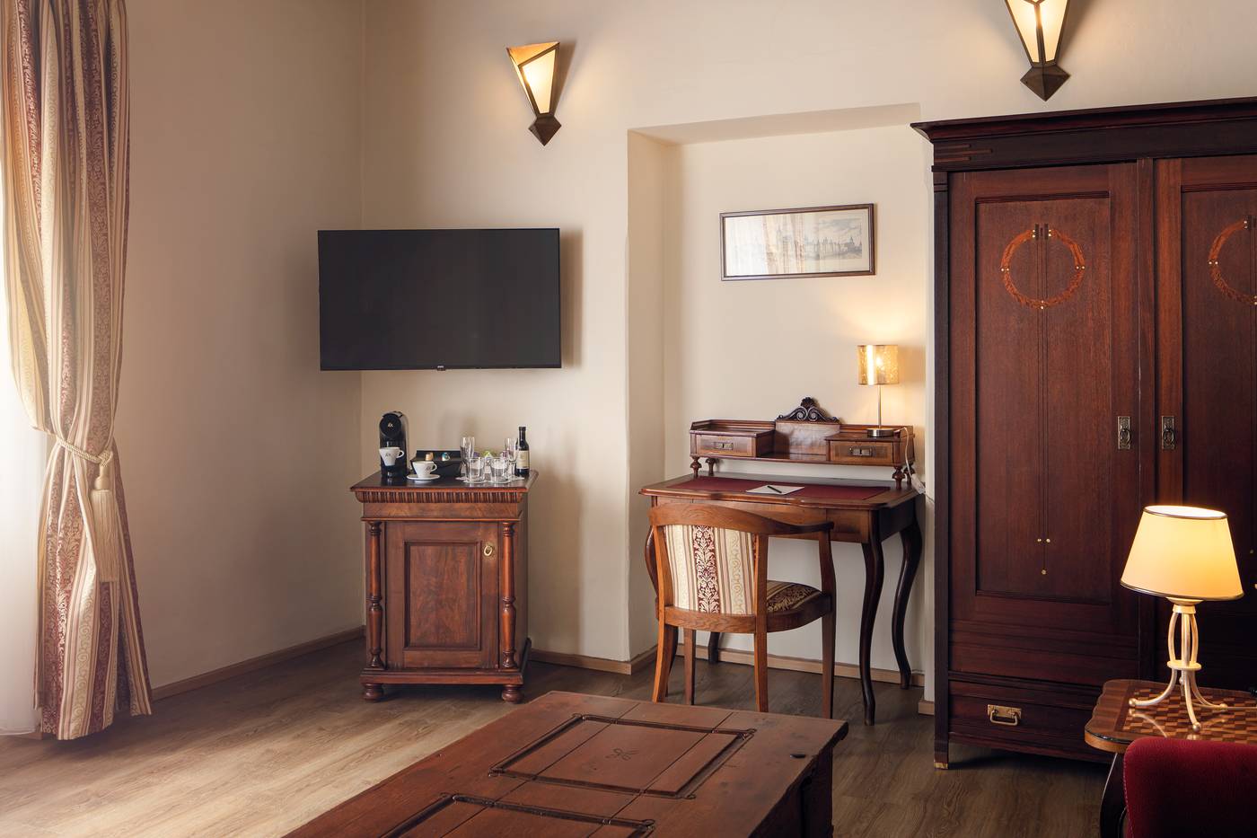 The-Charles-Hotel-Room-18