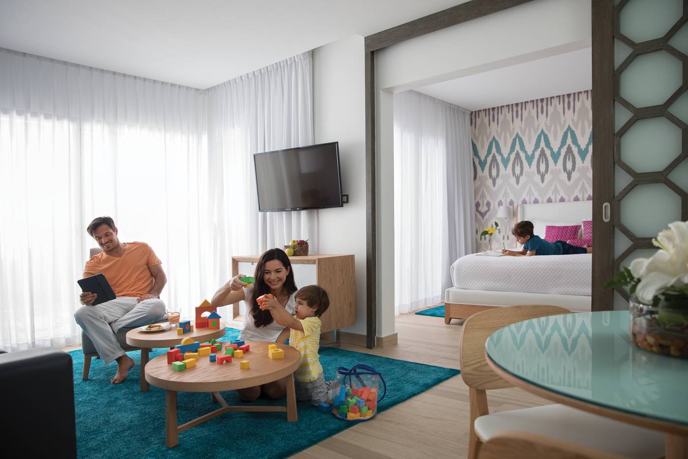 Essence-at-the-Fives-Beach-Room-38