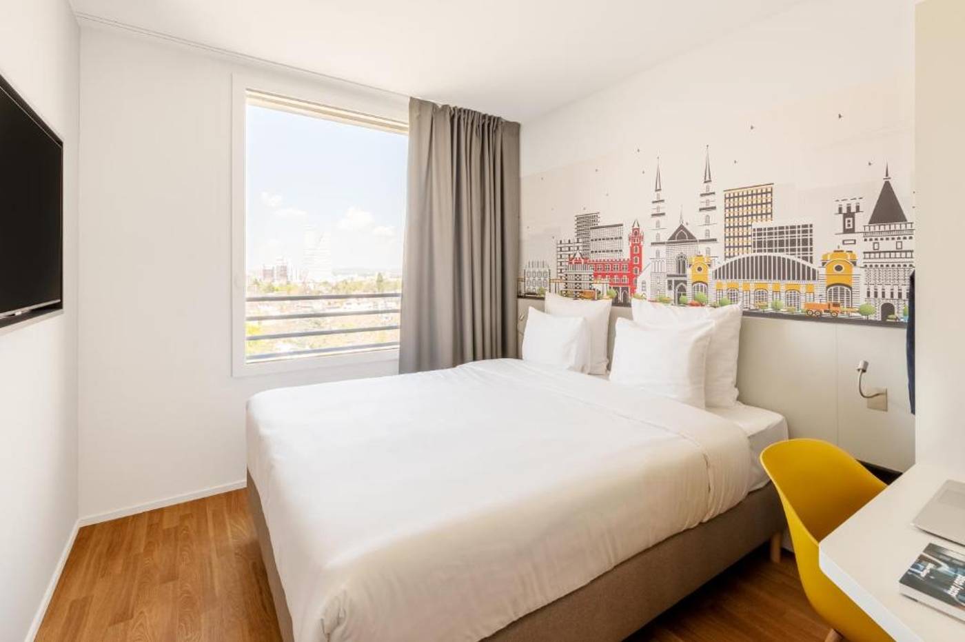 BandB Hotel Basel-Switzerland-Basel-Room-6