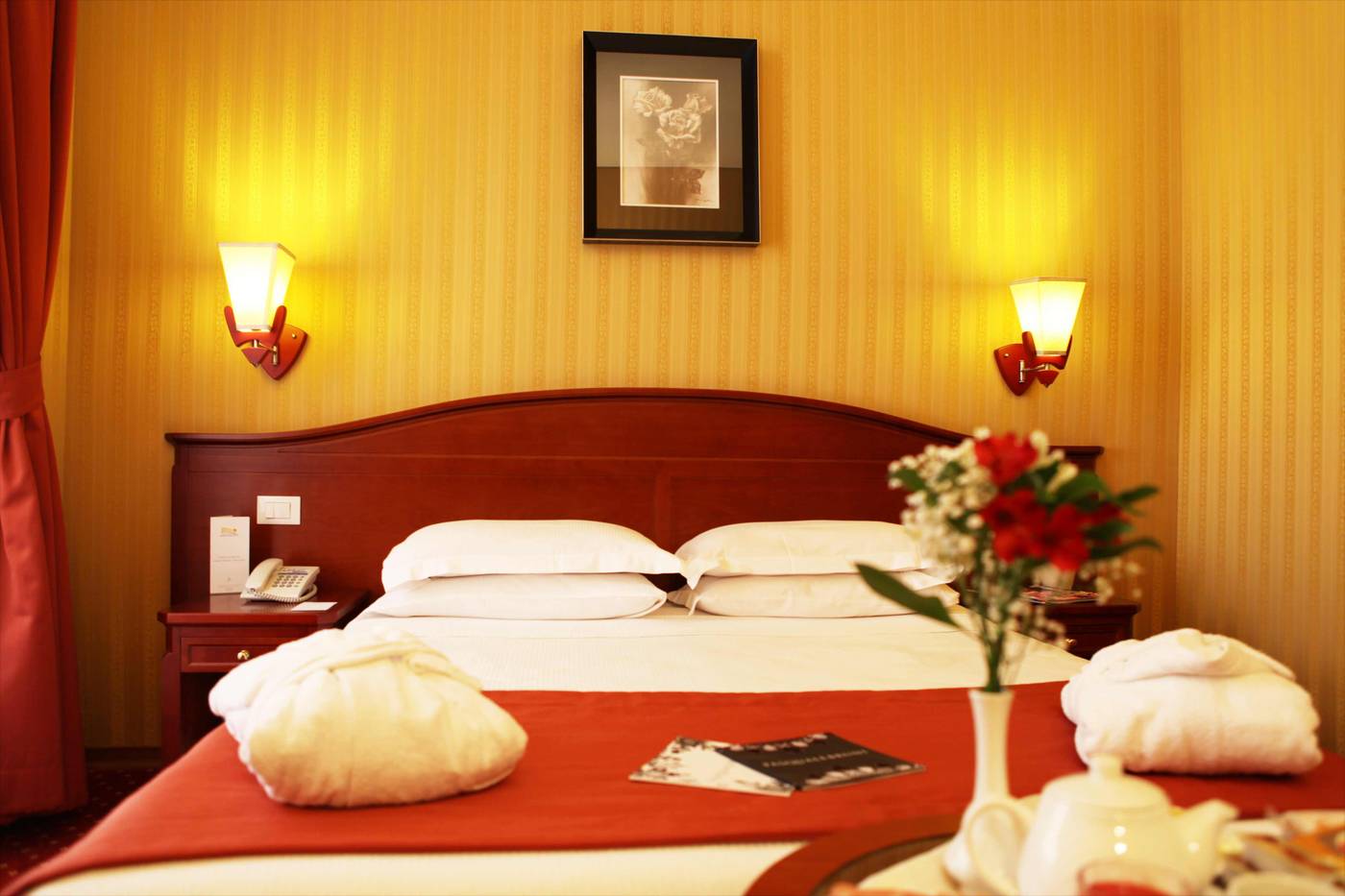 Augusta-Lucilla-Palace-Room-14