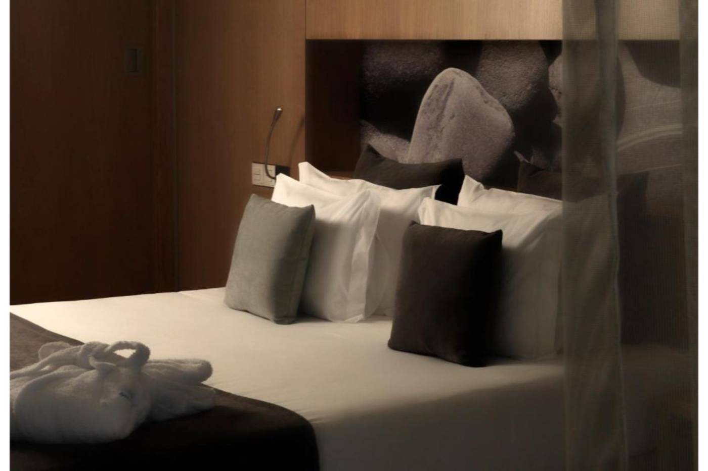 Agua-Hotels-Riverside-Resort---Spa-Room-23