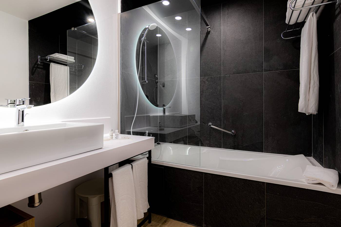 Costa-Calero-Room-64