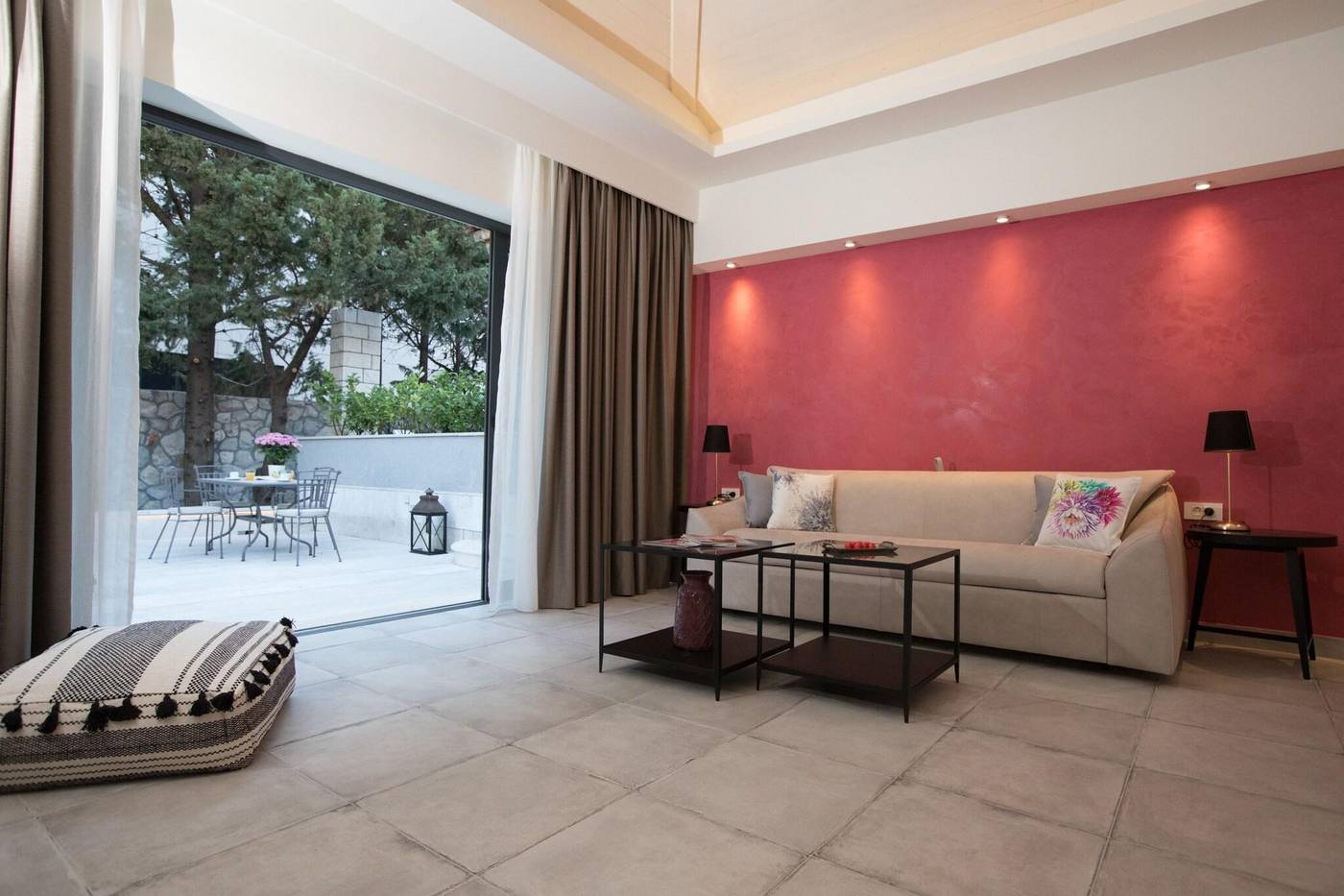 Villa-Diamond-Room-75