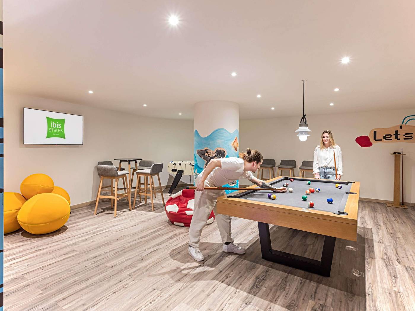 ibis-Styles-Lisboa-Centro-Liberdade-NE-Sports-and-Entertainment-69