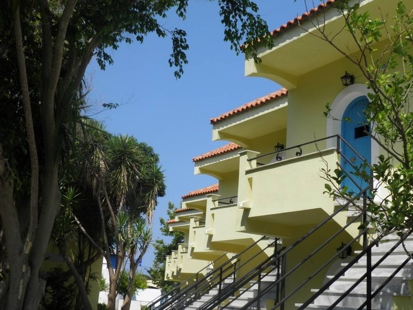 Ammes-Hotel-General-view-9