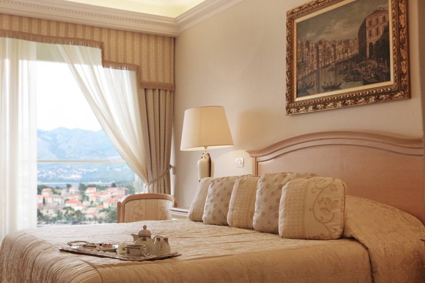 Croatia-Hotel-Room-28