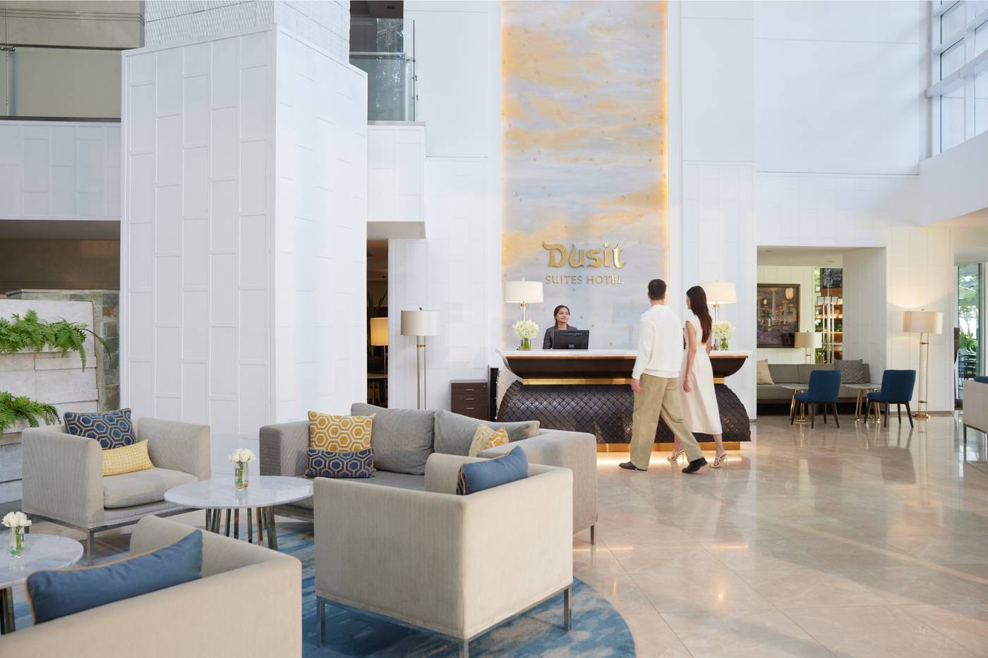 Dusit Suites Hotel Ratchadamri, Bangkok-Thailand-Bangkok-Lobby-6