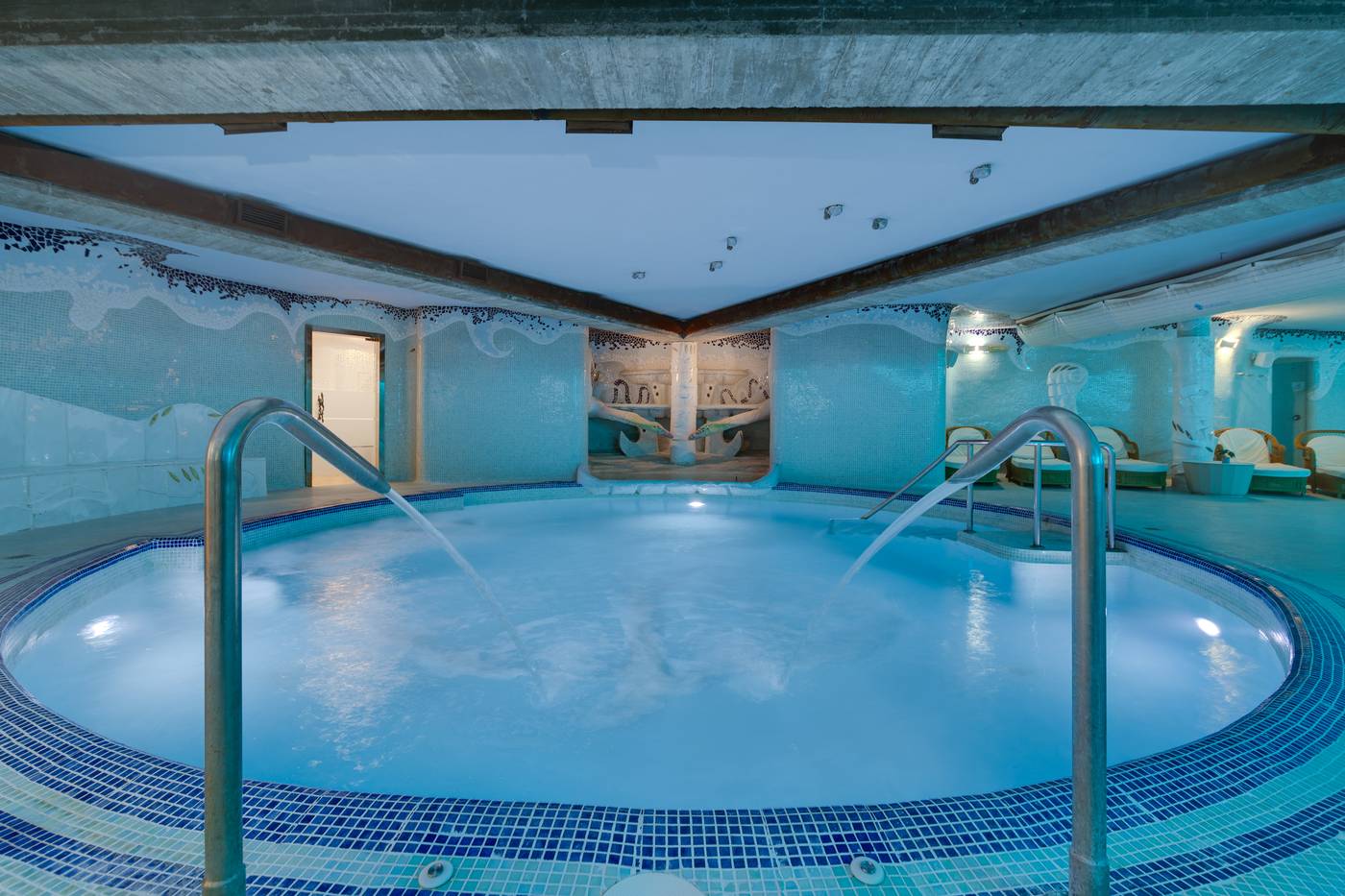 Daniya-Denia-Spa---Business-Sports-and-Entertainment-60