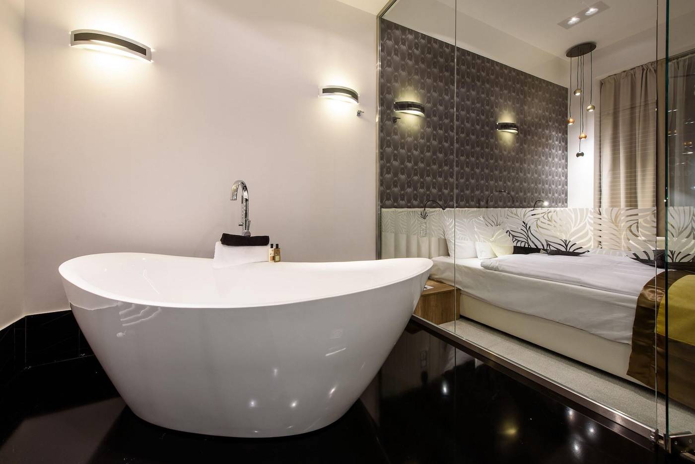 Karoly-Corner-Residences-Room-54