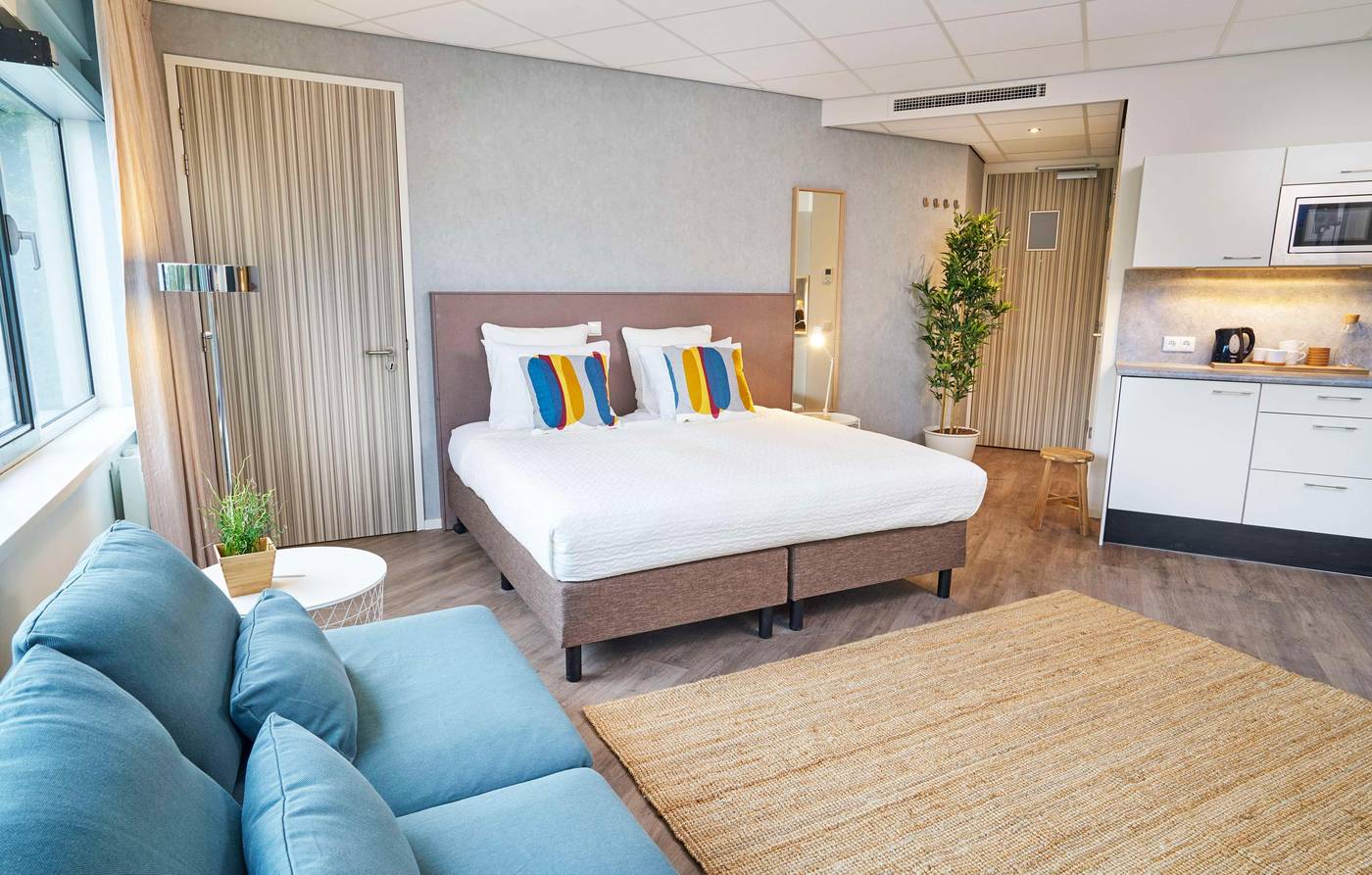 Amrath-Apart-Hotel-Schiphol-Badhoevedorp-Room-18