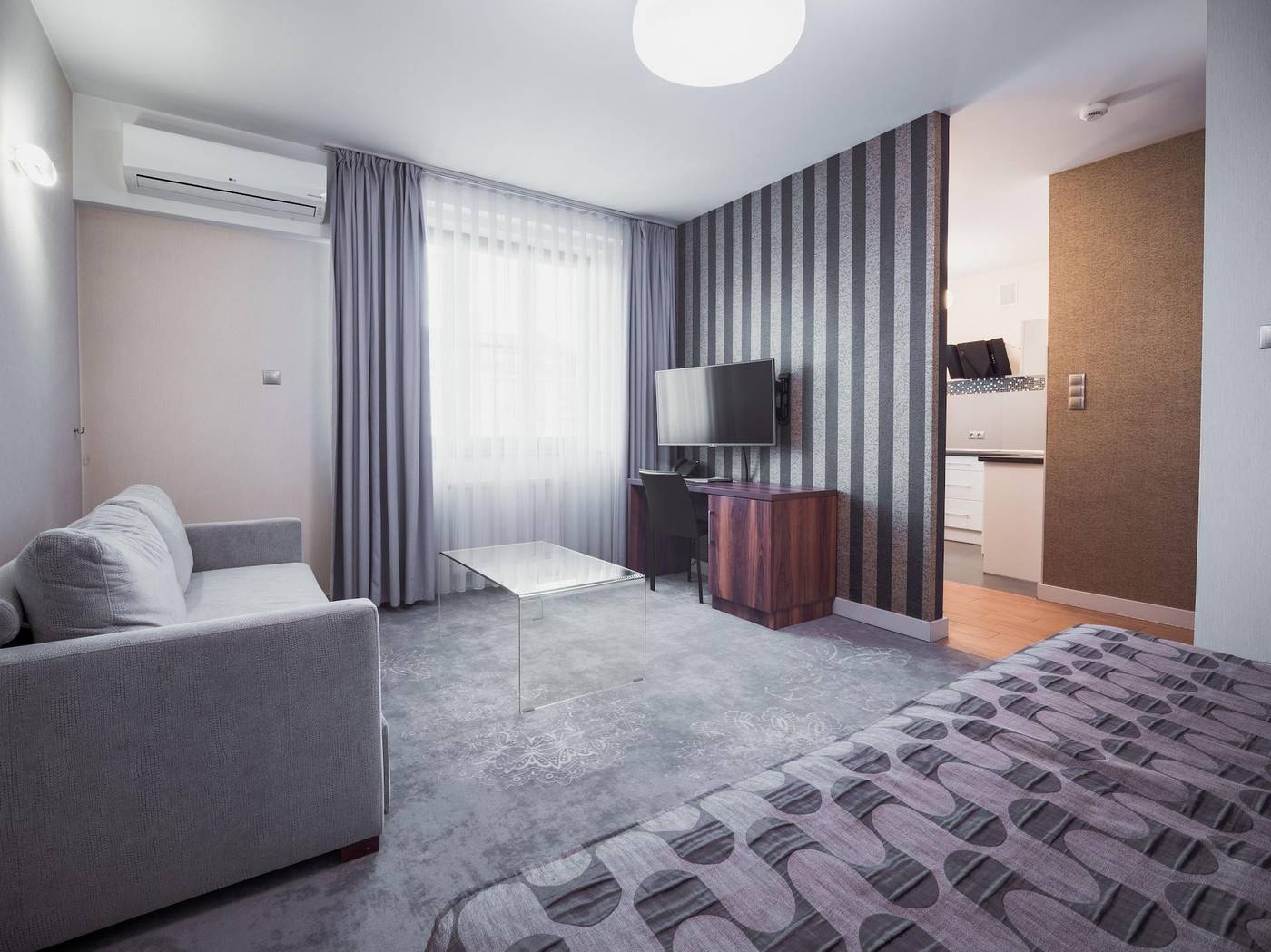 Aparthotel-Miodowa-Lobby-27