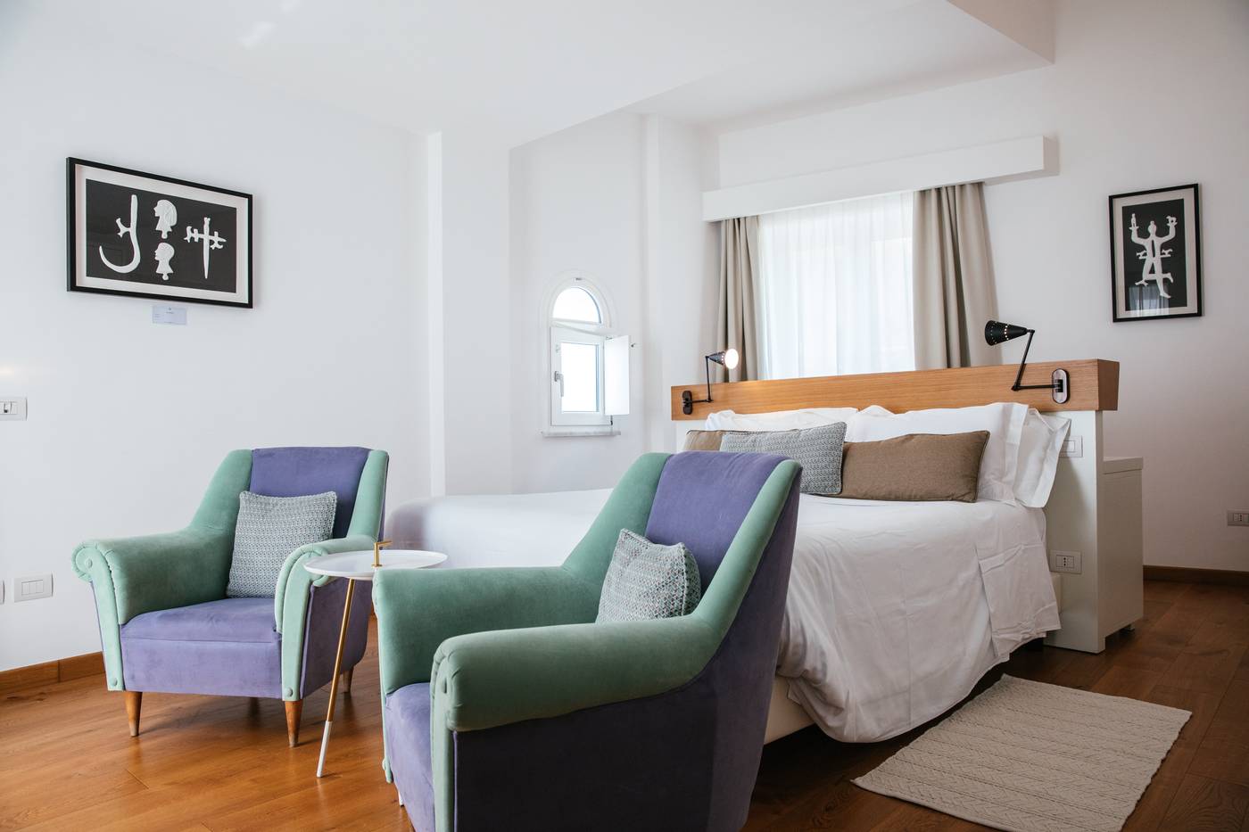 Villa-Fiorella-Art-Room-37