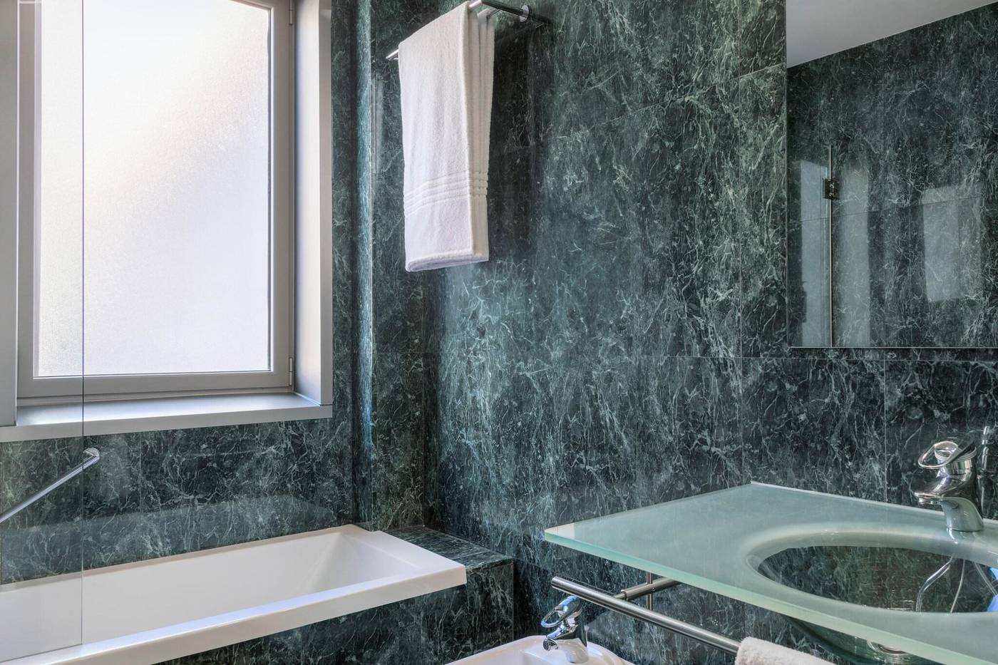 AC-Madrid-Los-Vascos-Room-45