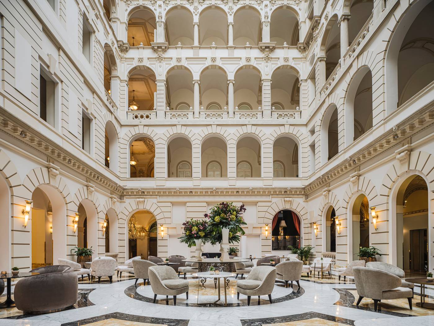 Anantara-New-York-Palace-Budapest-Lobby-4