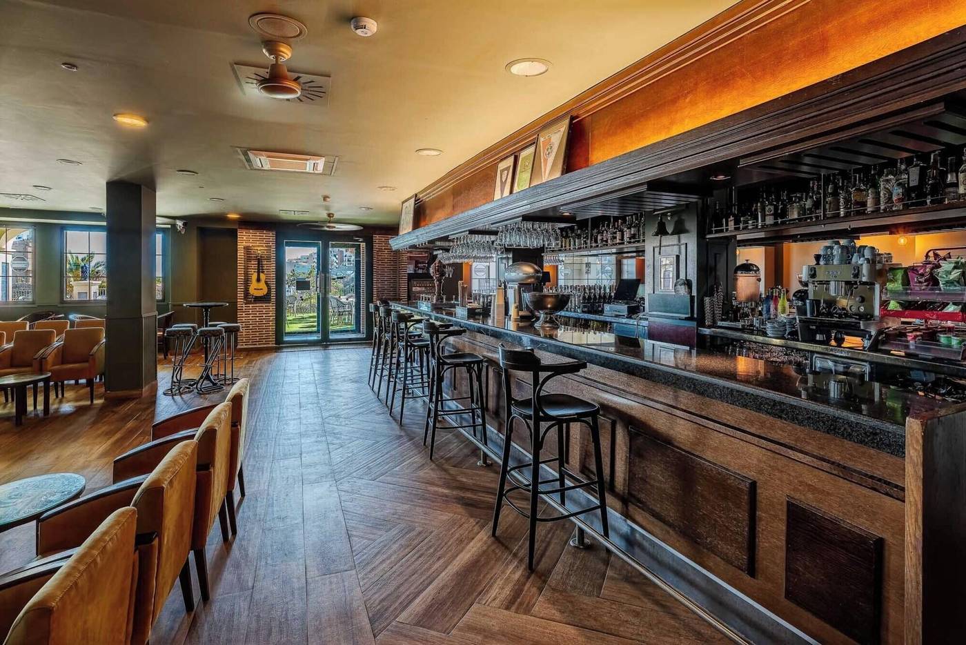 Hotel-Spa-Benalm----dena-Palace-Bar-45