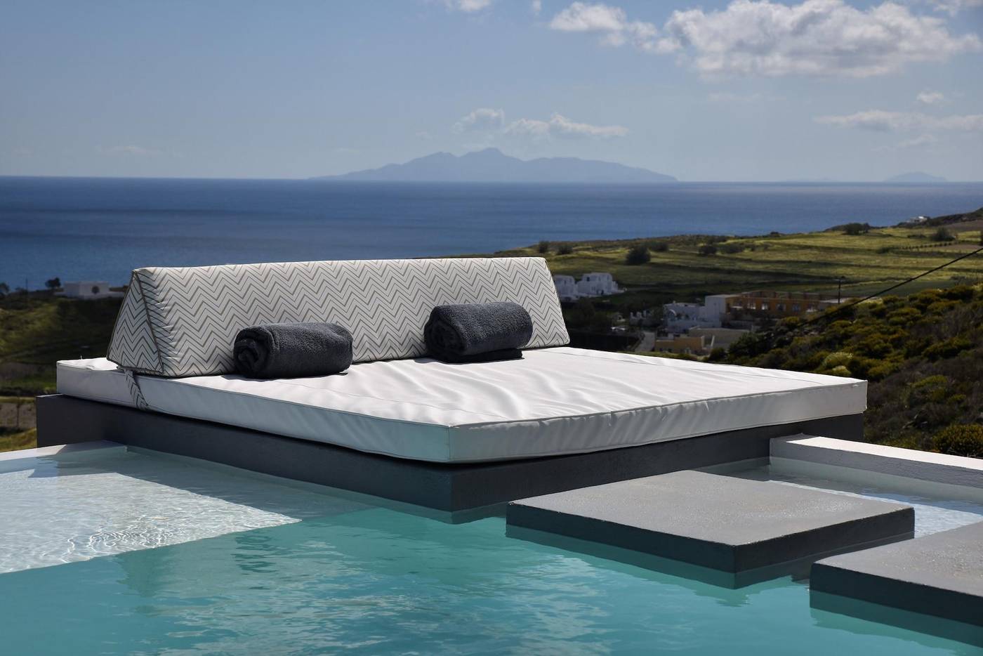 Horizon-Mills-Villas---Suites-Sports-and-Entertainment-70