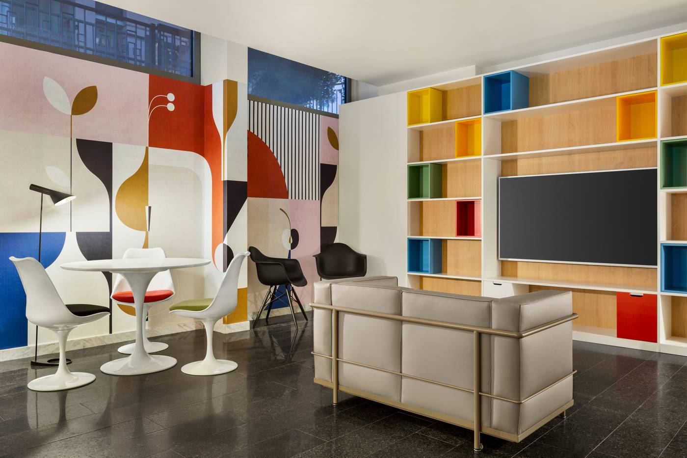 Wyndham-Garden-Florence-Bar-34