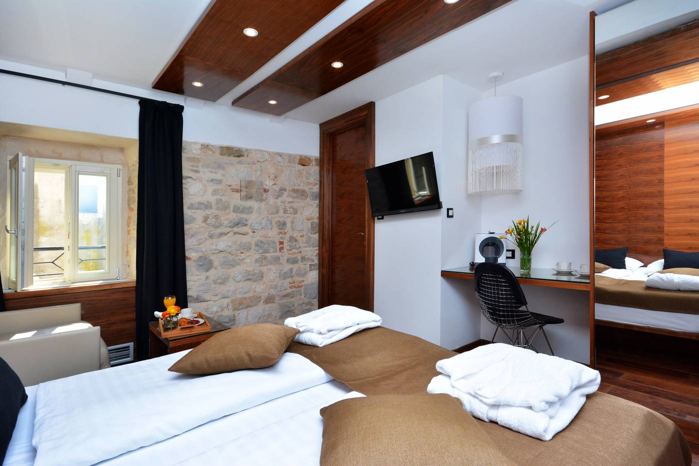 Heritage-Jupiter-Luxury-Hotel-Room-16