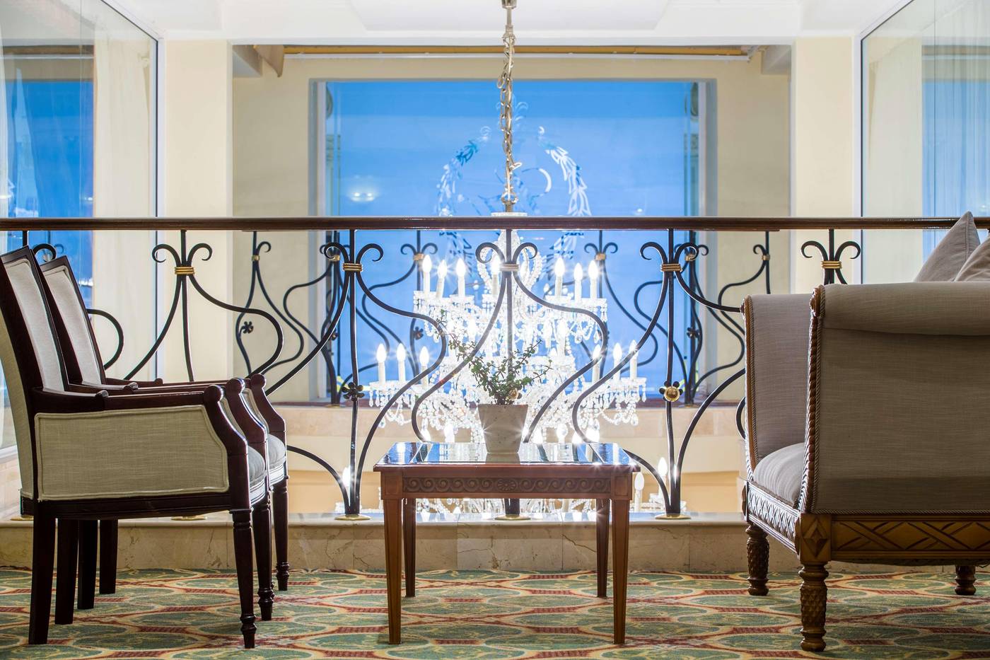 Radisson-Blu-Le-Vendome-Lobby-13