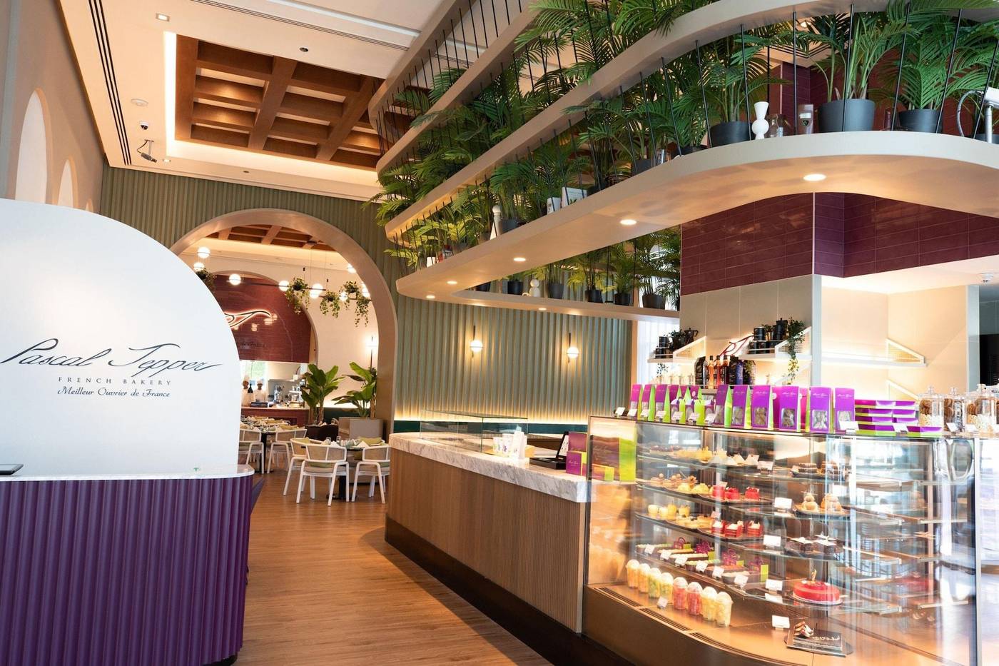 Four-Points-by-Sheraton-Sheikh-Zayed-Road-Restaurant-48