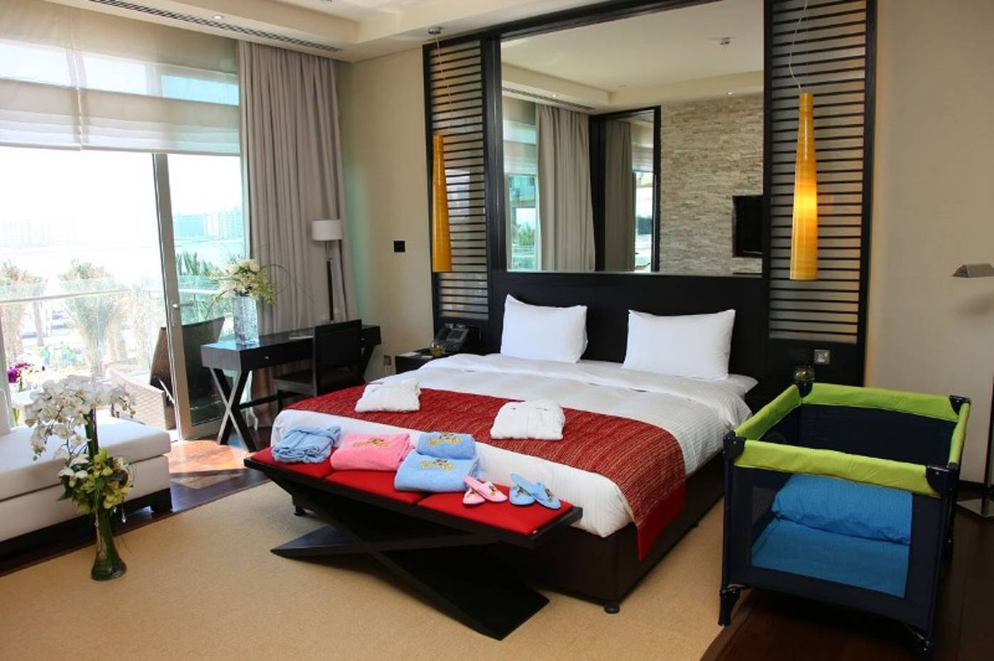 Rixos-The-Palm-Hotel-and-Suites-Room-37