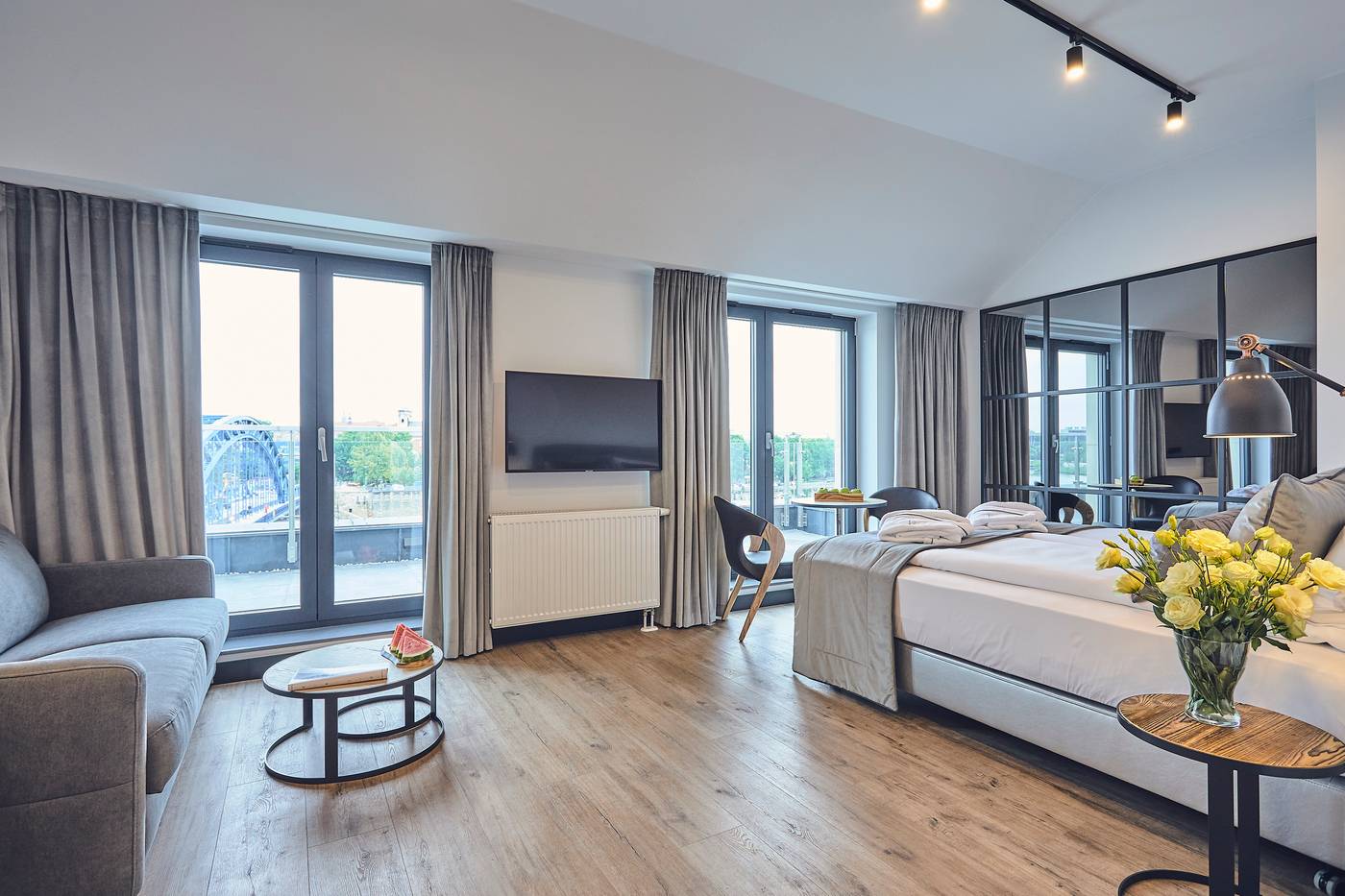 The-Bridge-Suites-Room-4