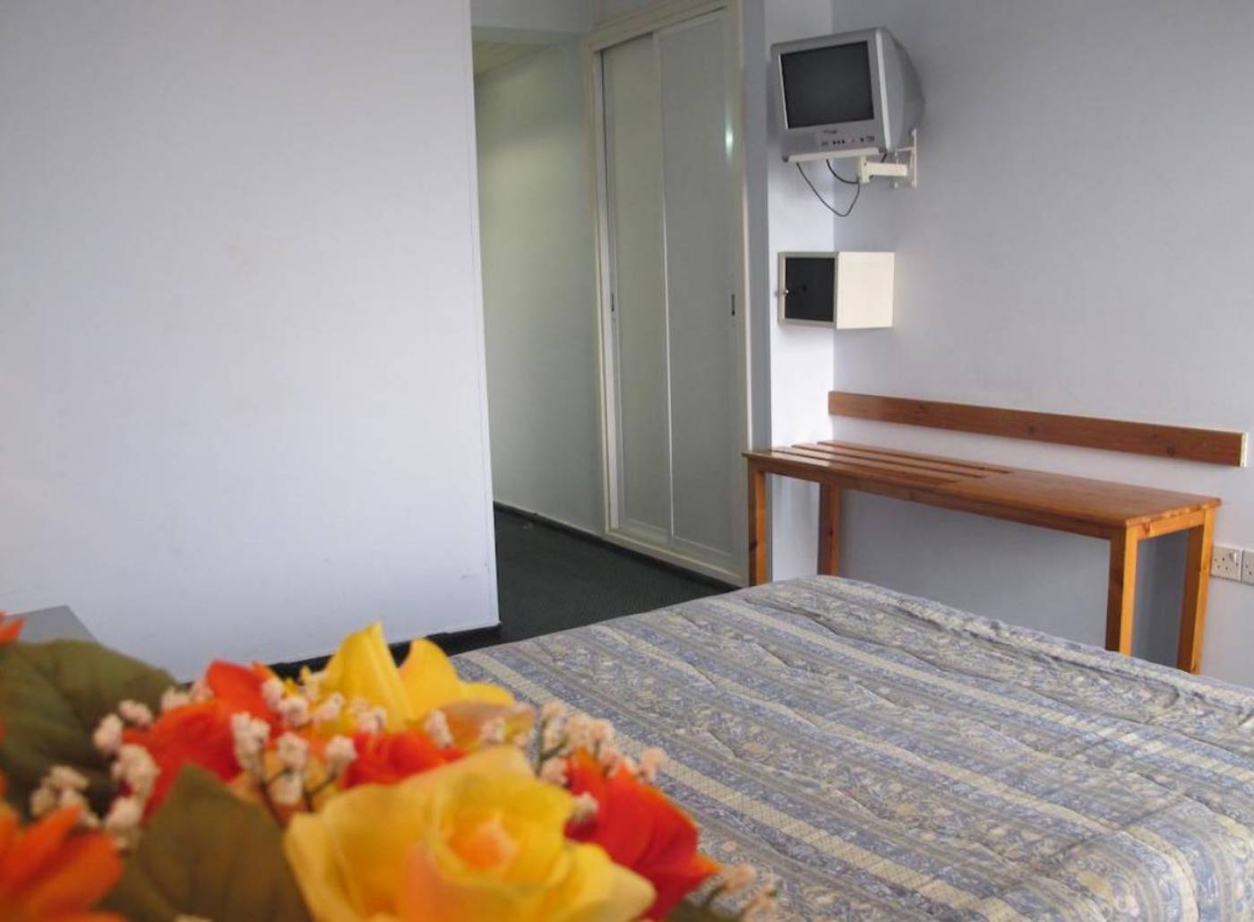 Hotel-San-Remo-Room-10