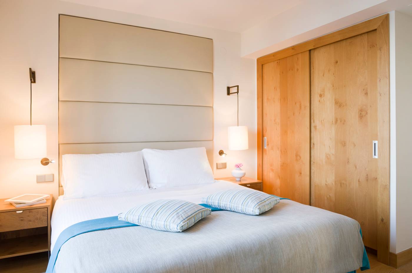 Sun-Gardens-Dubrovnik-Room-35