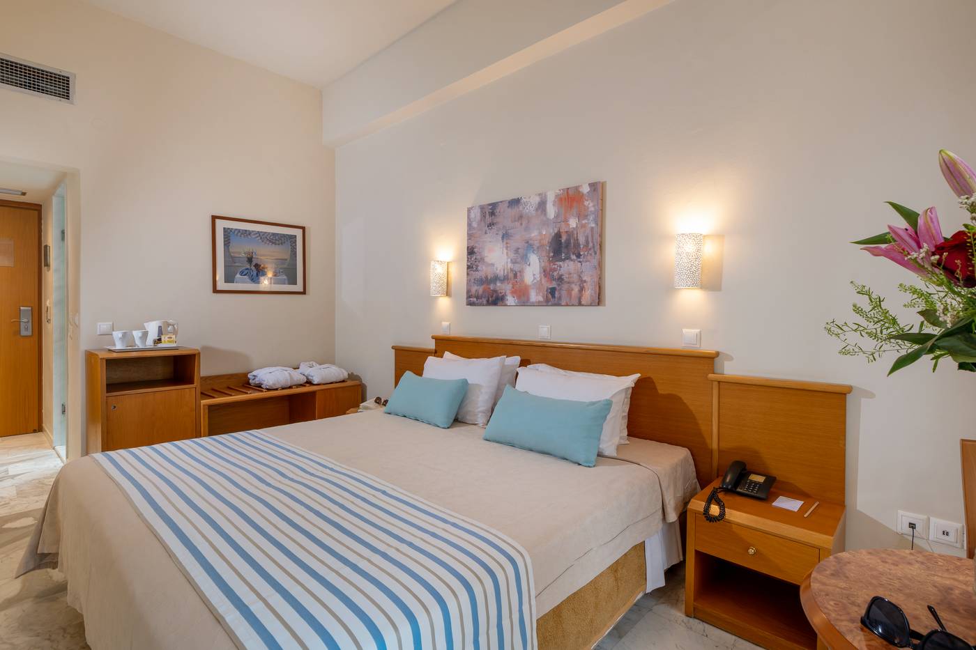 Minos-Hotel-Room-24