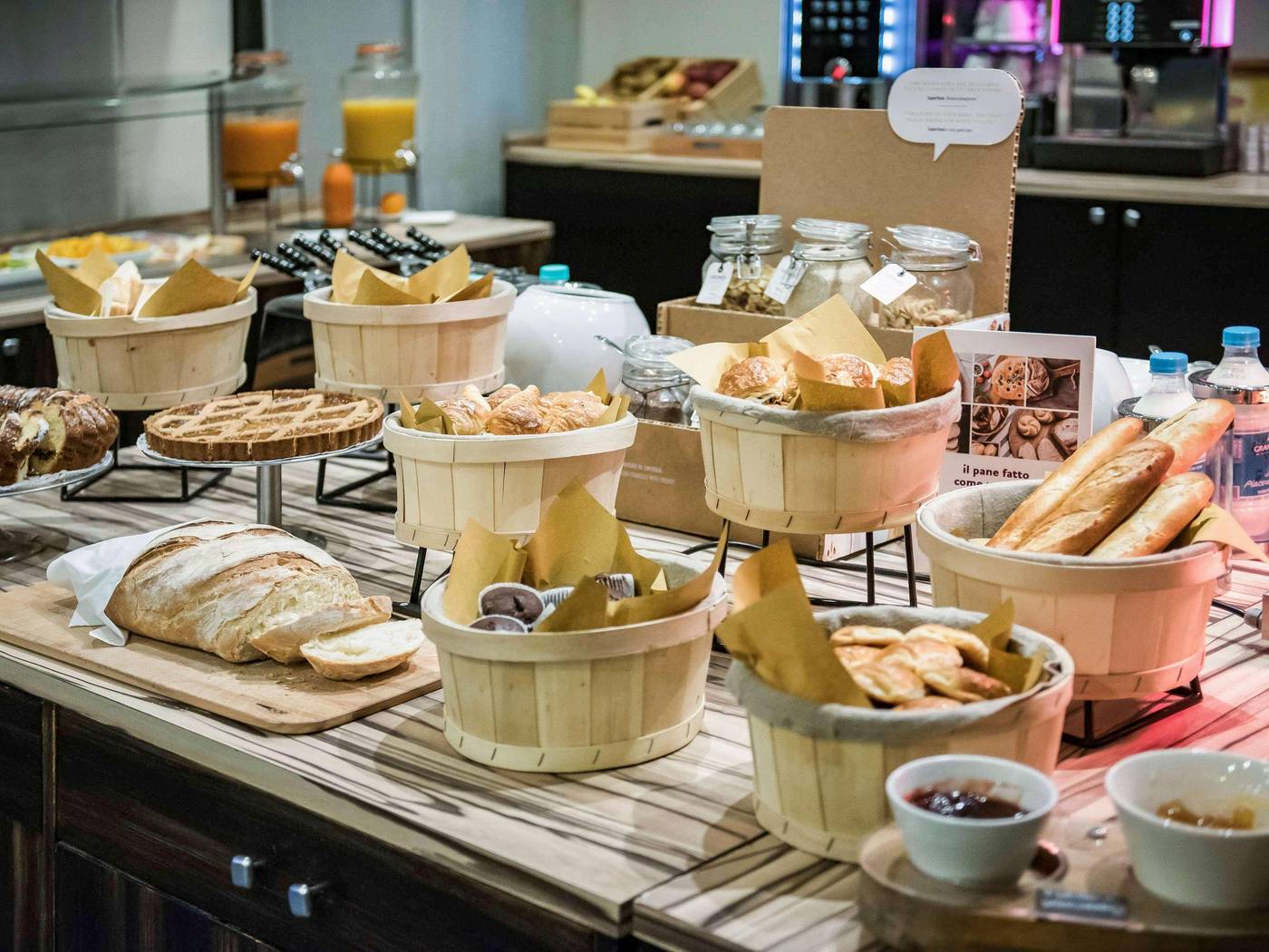 Mercure-Roma-Piazza-Bologna-Restaurant-47