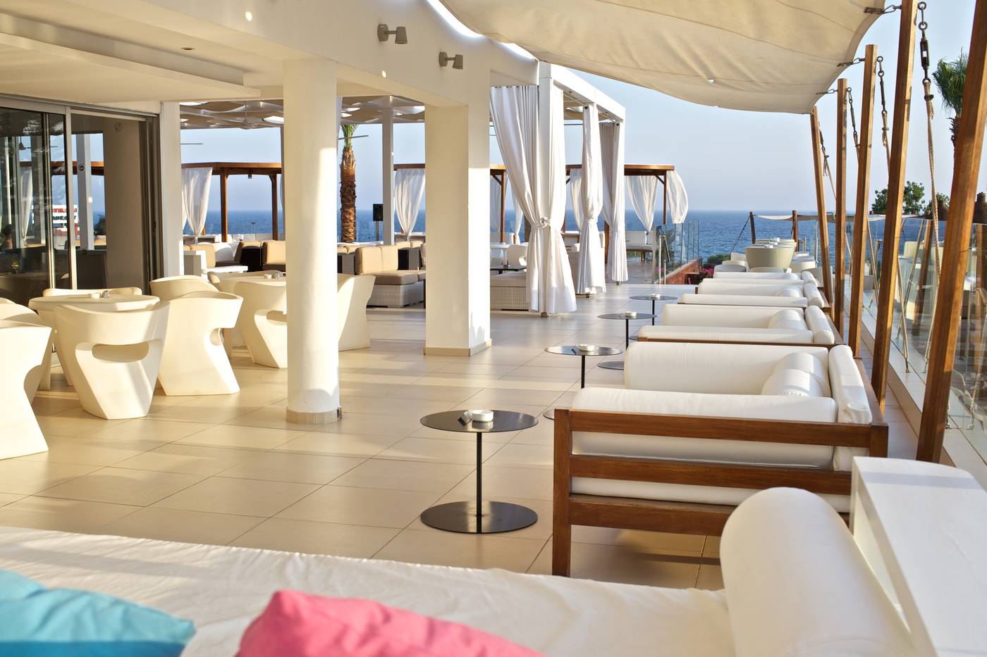 Napa-Mermaid-Hotel-Bar-50