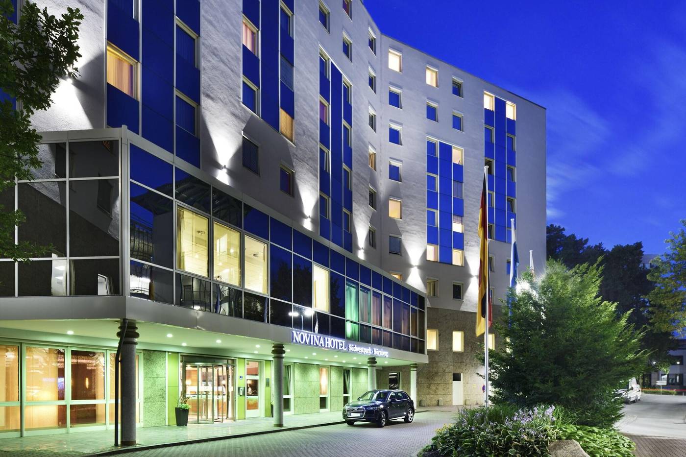 Novina Sudwestpark Hotel-Germany-NURNBERG-General view-3