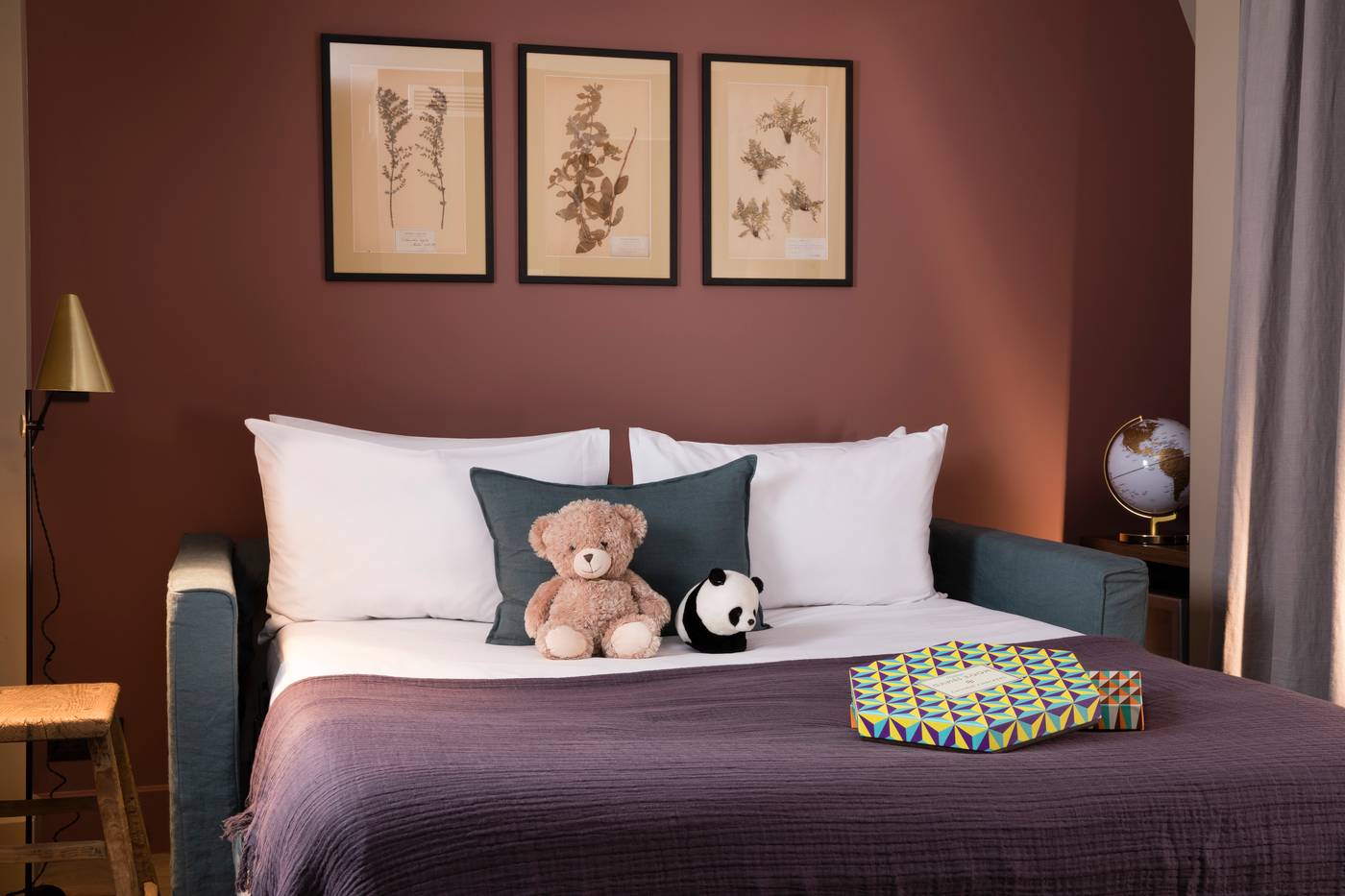 Maxim-Quartier-Latin-Room-8