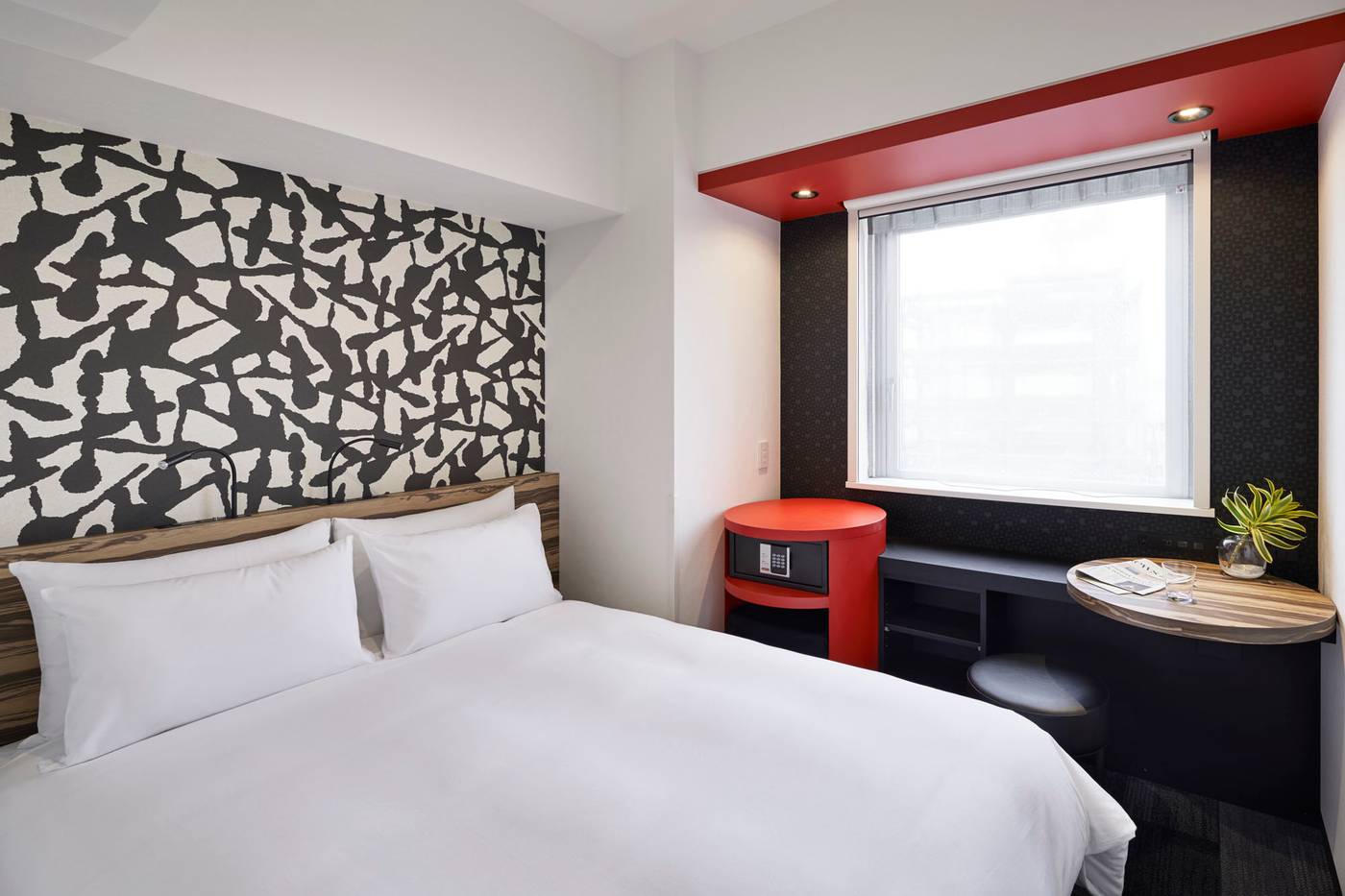 the b asakusa-Japan-Tokyo-Room-8