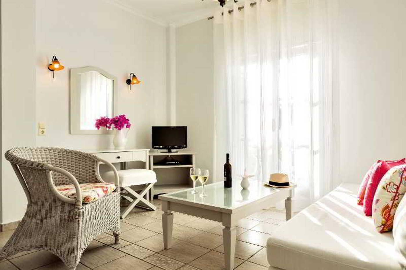 Pantheon-Villas-Room-24