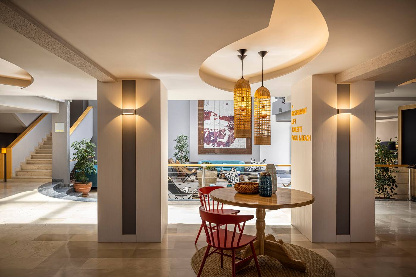 Hotel-Valamar-Koralj-Lobby-36