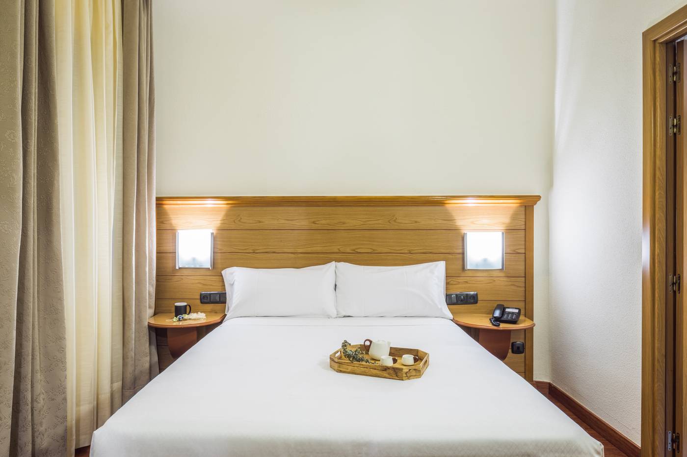 Aquaria-Negresco-Room-23