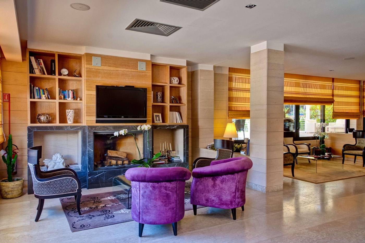 Esplanade-Boutique-Hotel-Lobby-25