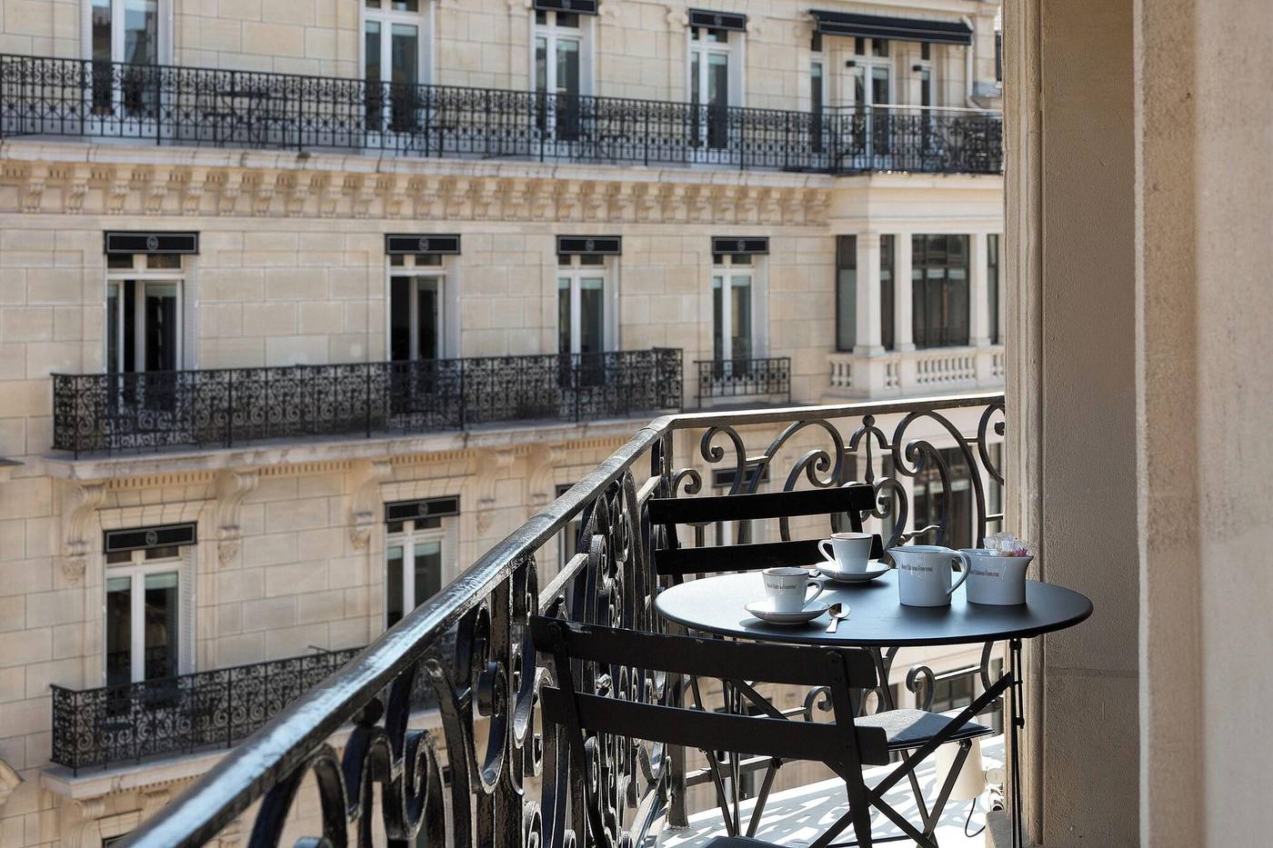 Chateau-Frontenac-Room-10