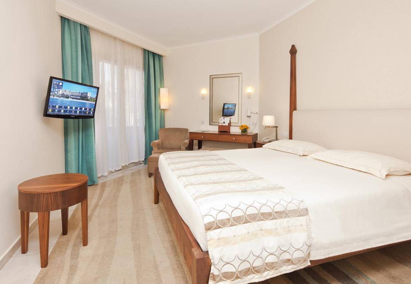 Alexander-The-Great-Hotel-Room-31