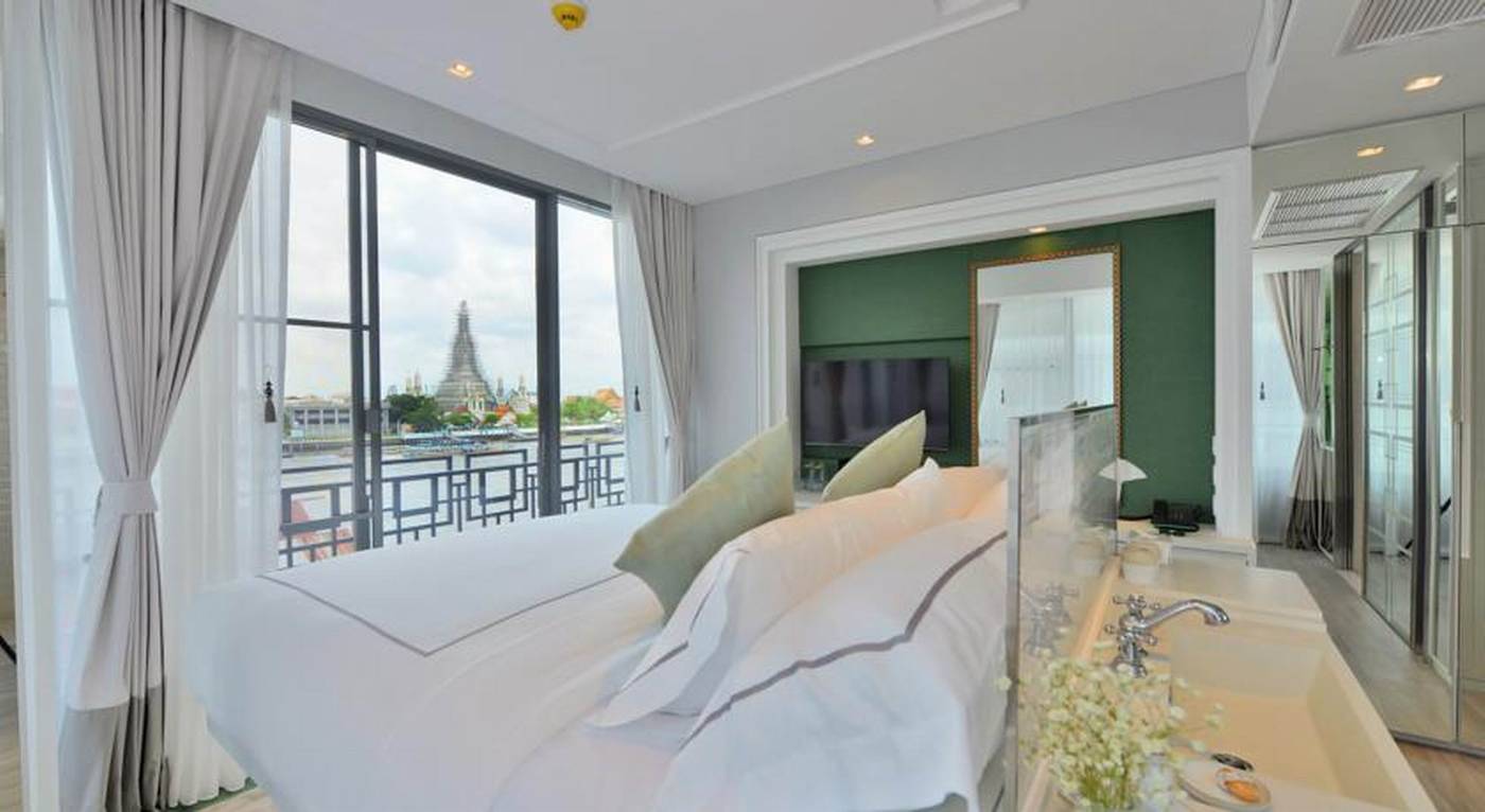Riva-Arun-Bangkok-Room-8