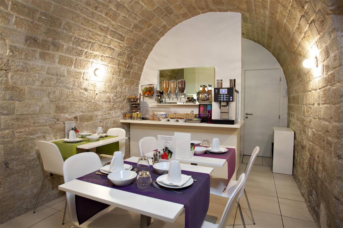 Elysee-Secret-Restaurant-6