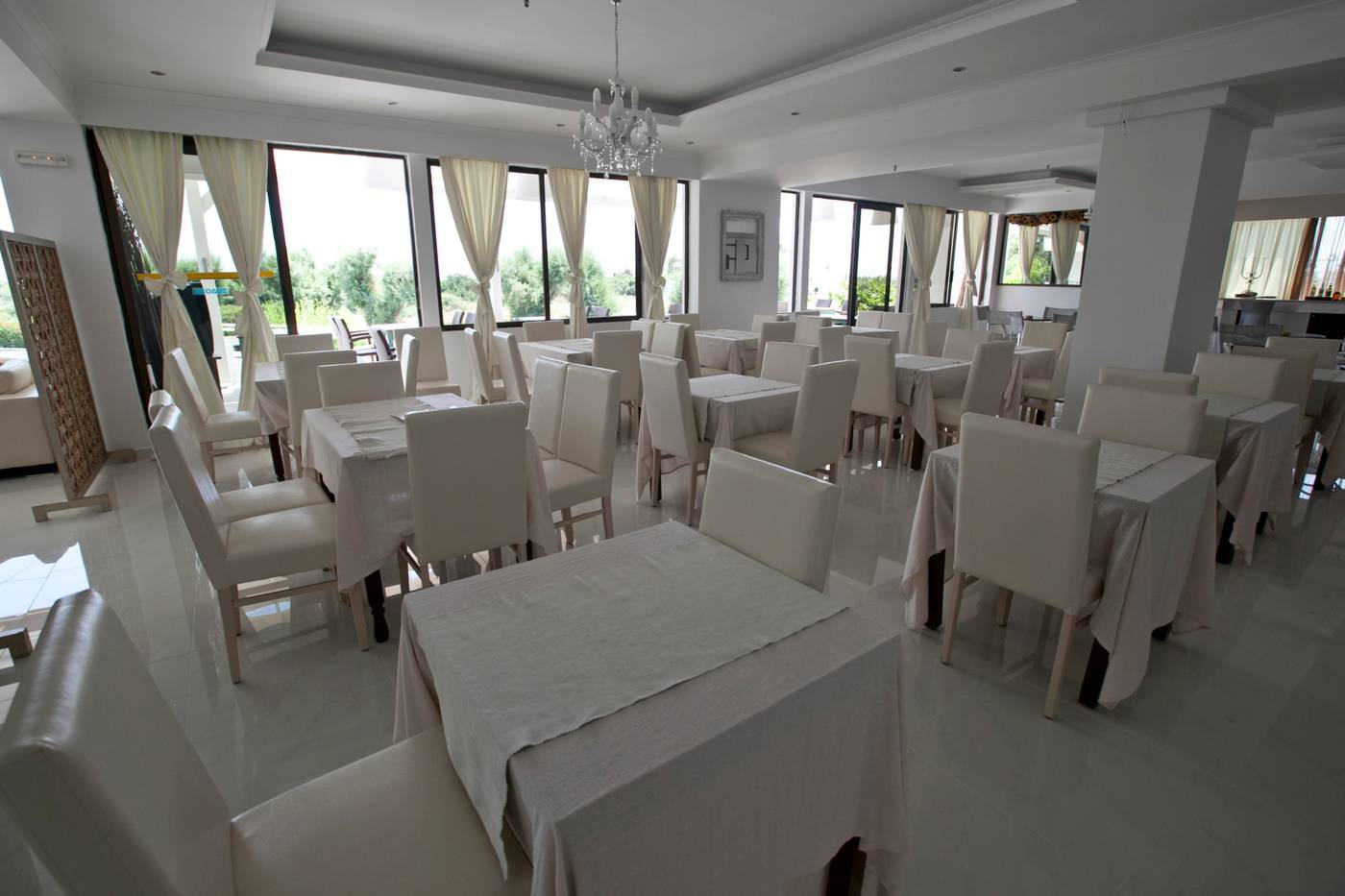 Sivila-Hotel-Restaurant-16