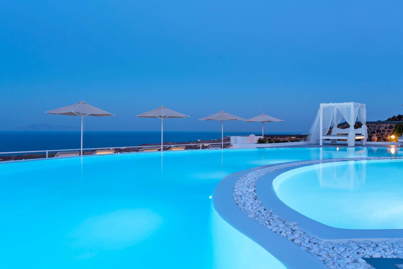 Amber Light Villas-Greece-SANTORINI-General view-5