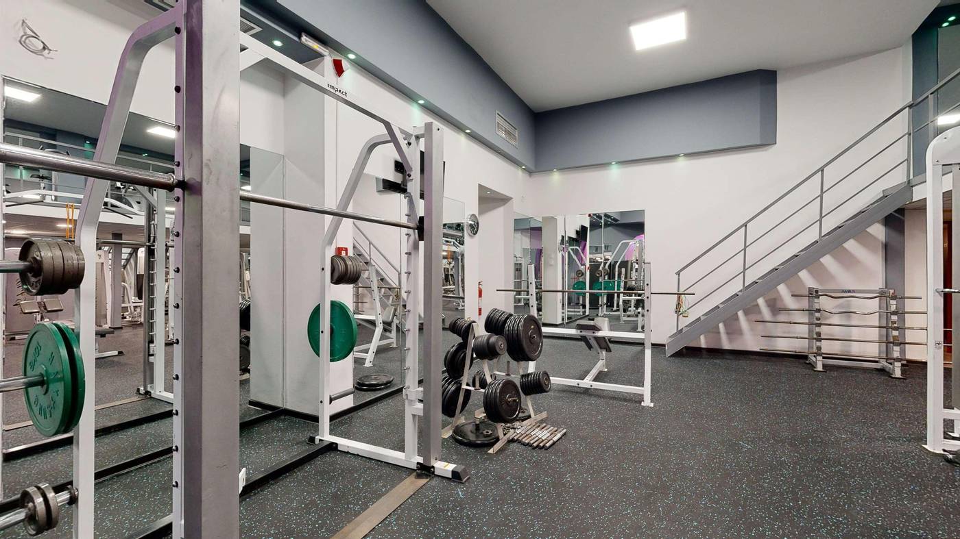 Athena-Pallas--Sports-and-Entertainment-91