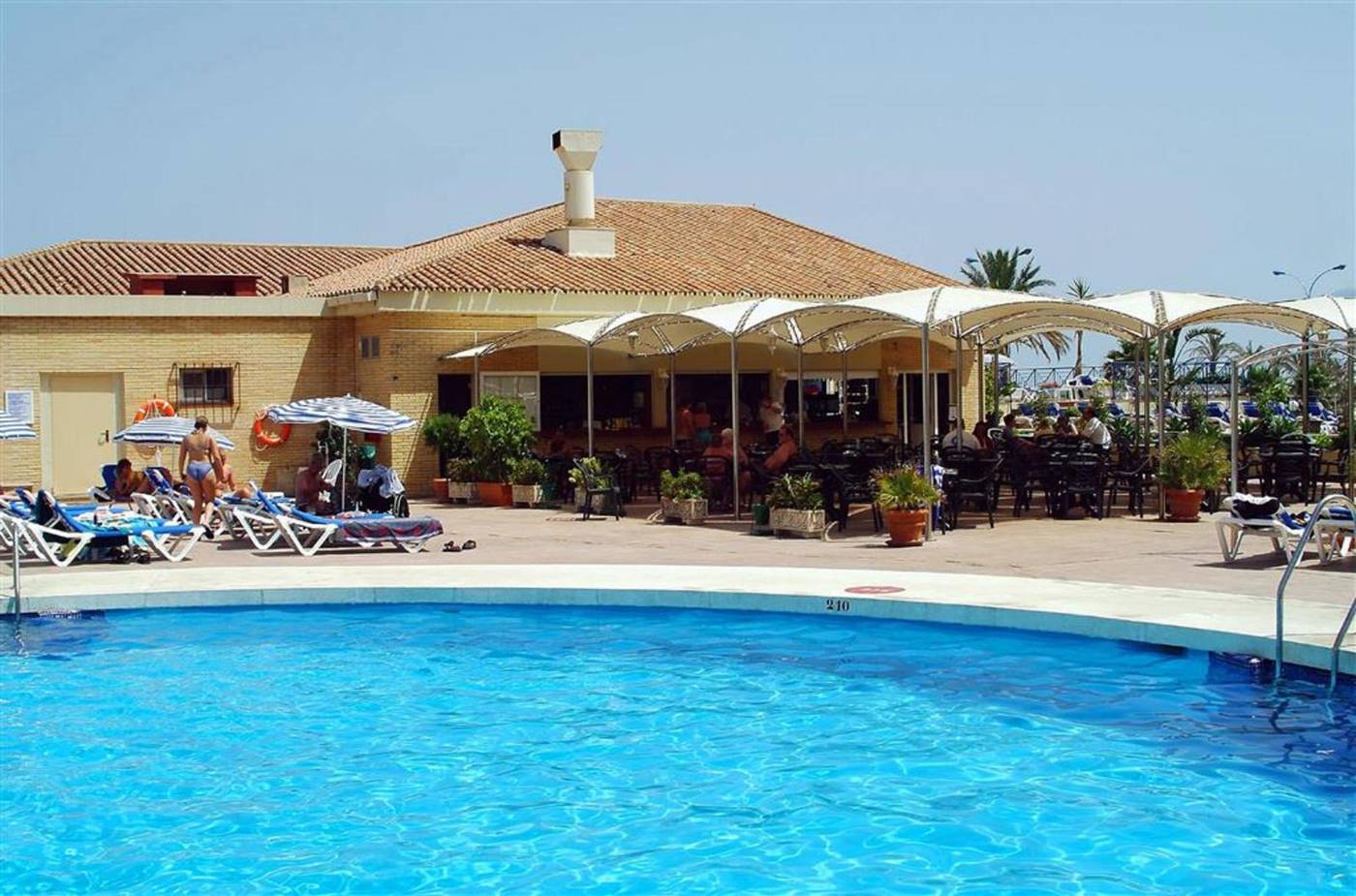 Sol-Torremolinos-Don-Pablo-Pool-7