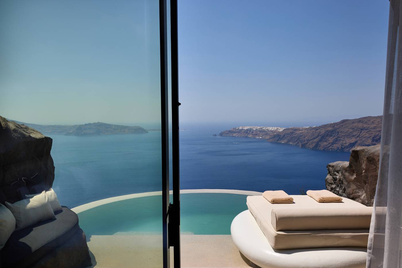 One Of One Hotel-Greece-Santorini-Room-5