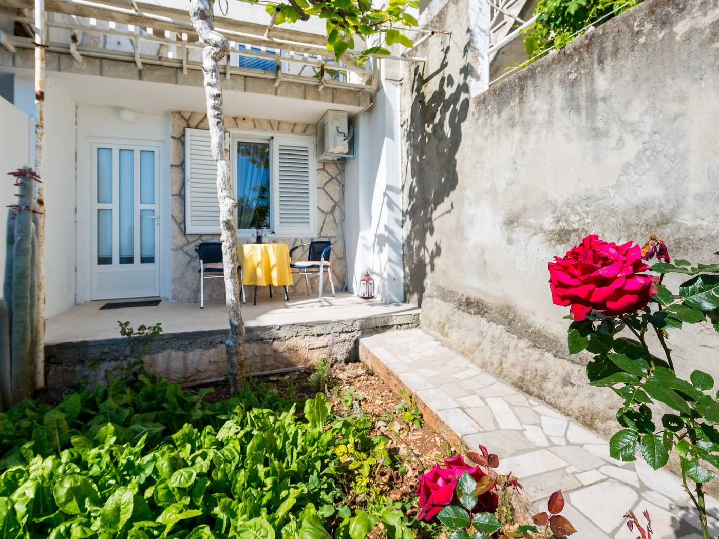 Guesthouse-Home-Sweet-Home-Room-2