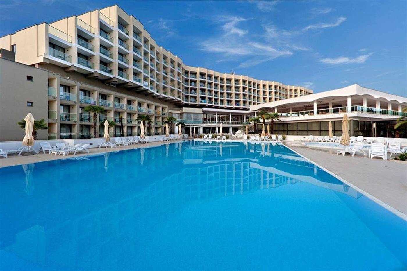 Hotel-Materada-Plava-Laguna-Pool-5